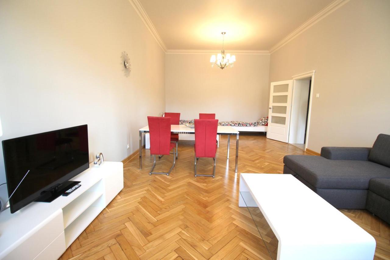Happy Estate Apartments - Rynek Vratislav Exteriér fotografie