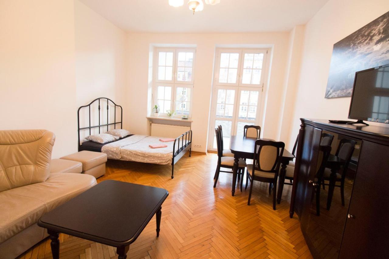 Happy Estate Apartments - Rynek Vratislav Exteriér fotografie